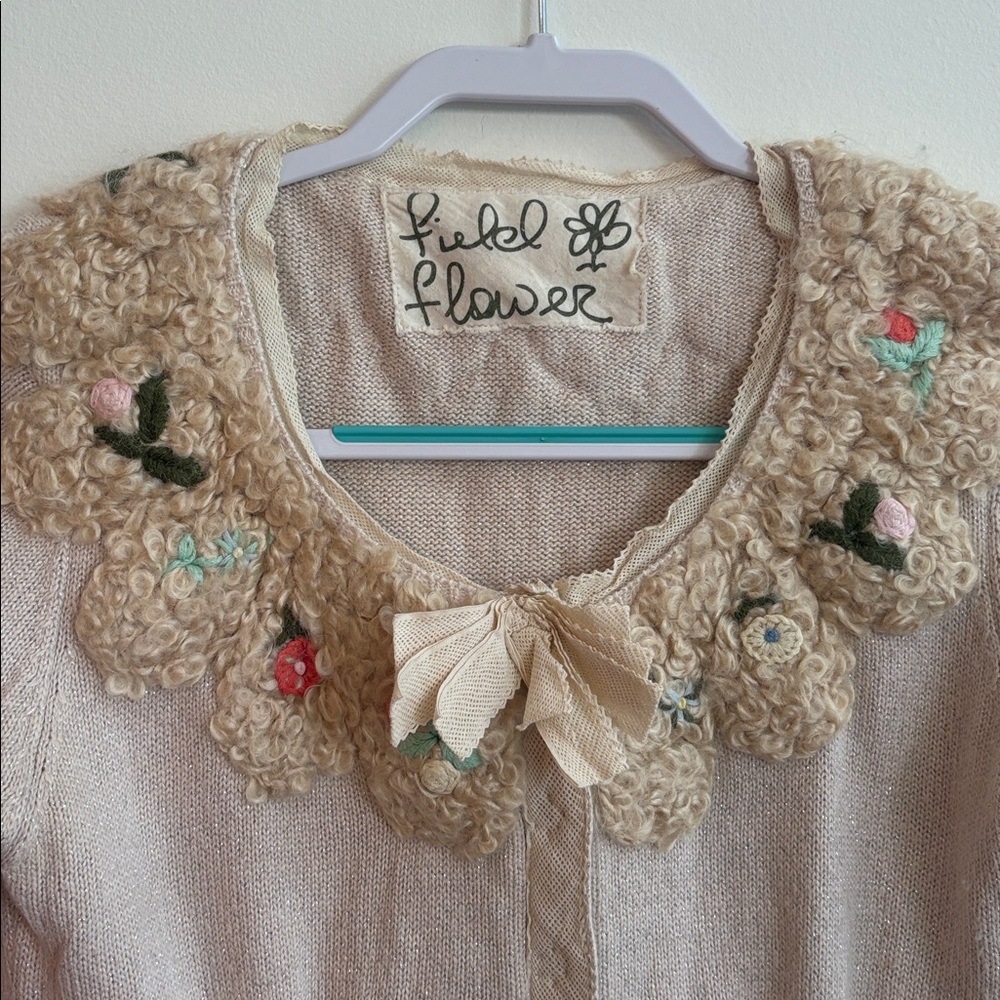 Anthropologie Field Flower Cardigan Sweater Size medium Button Peplum Hem cream - Picture 3 of 12